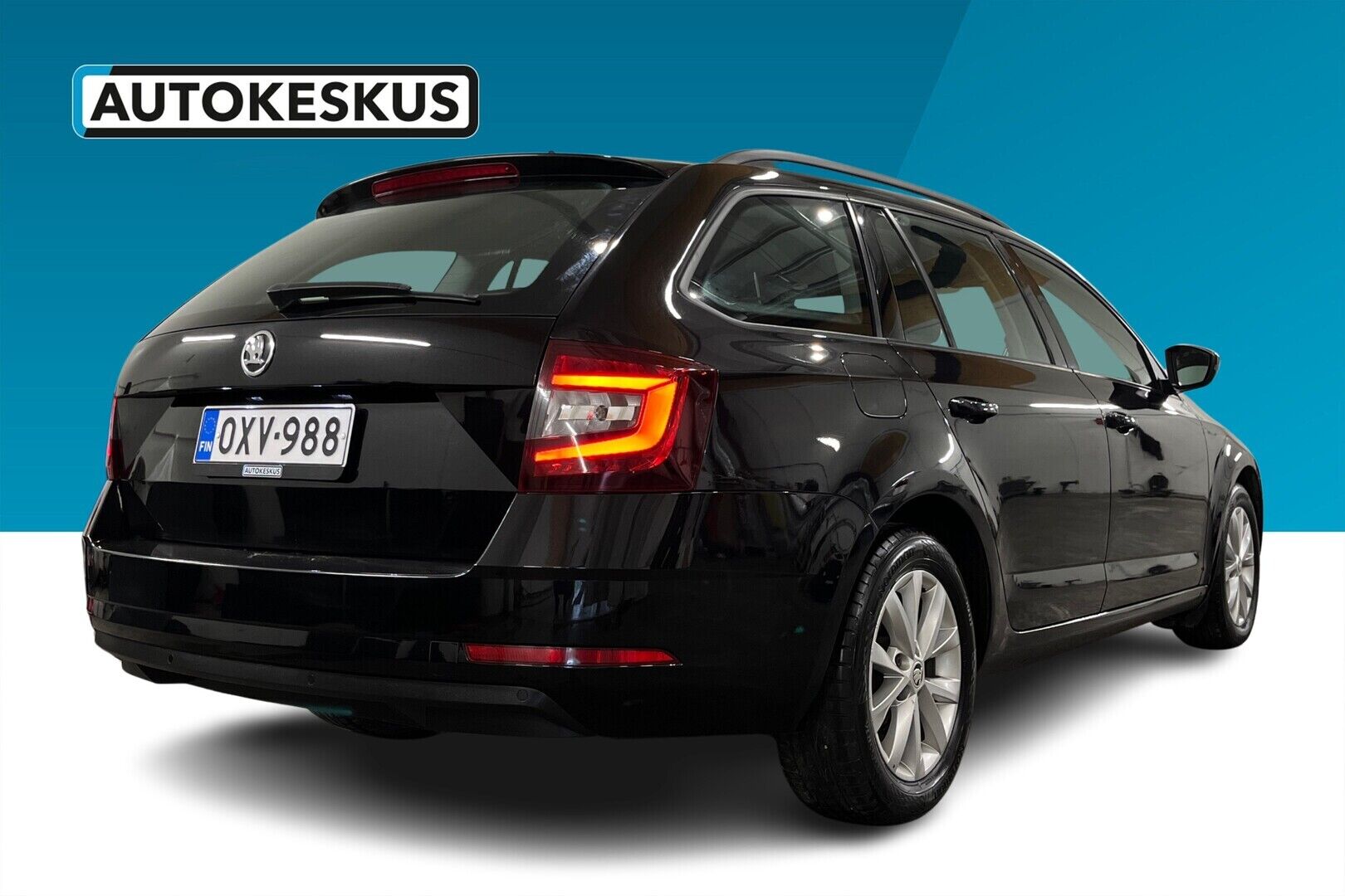 Skoda Octavia iso kuva 2