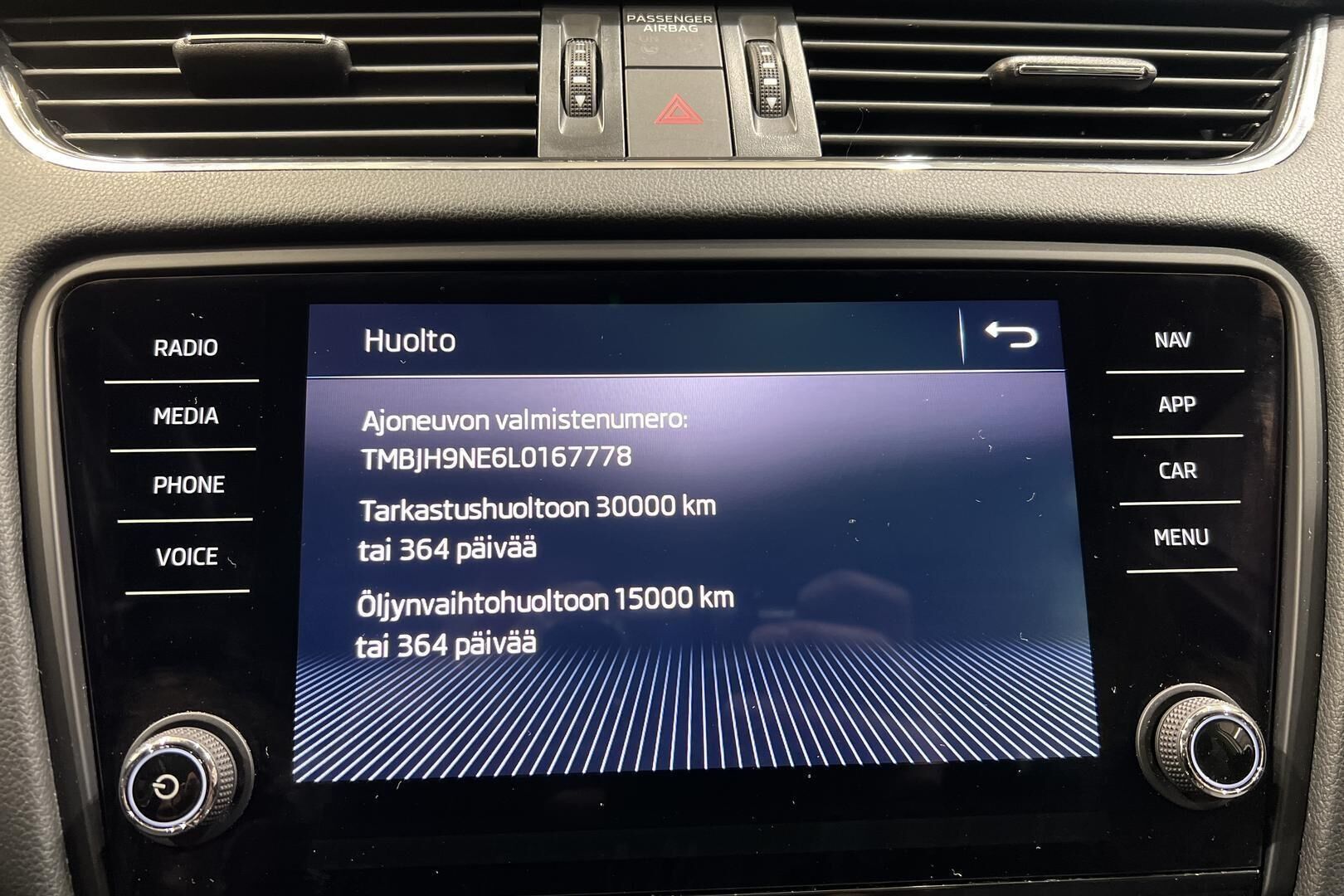 Skoda Octavia iso kuva 17