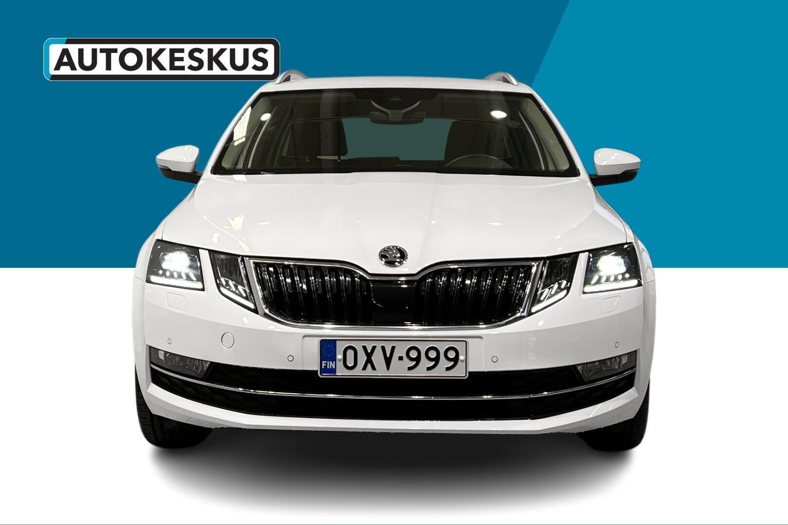 Skoda Octavia iso kuva 2