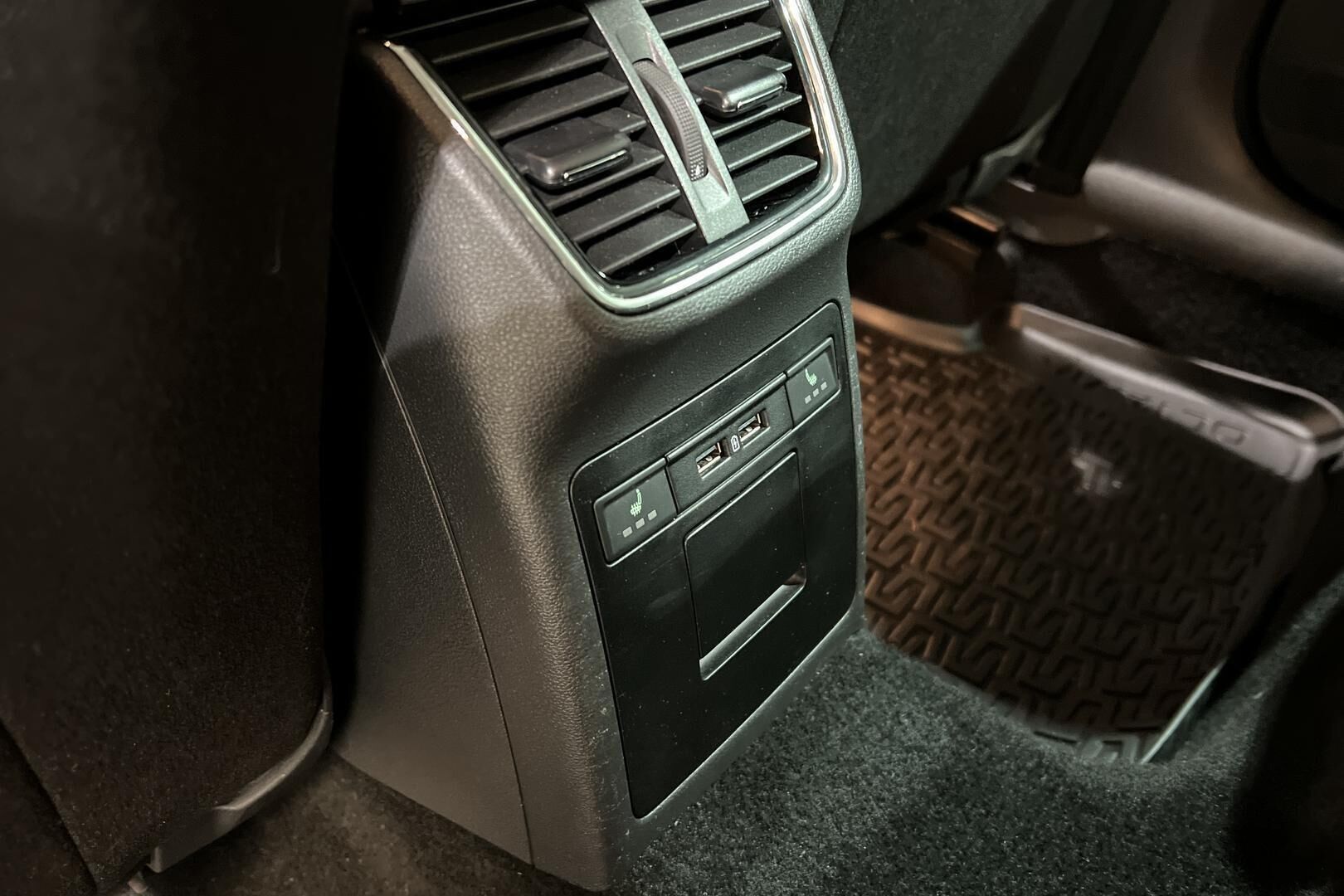 Skoda Octavia iso kuva 26