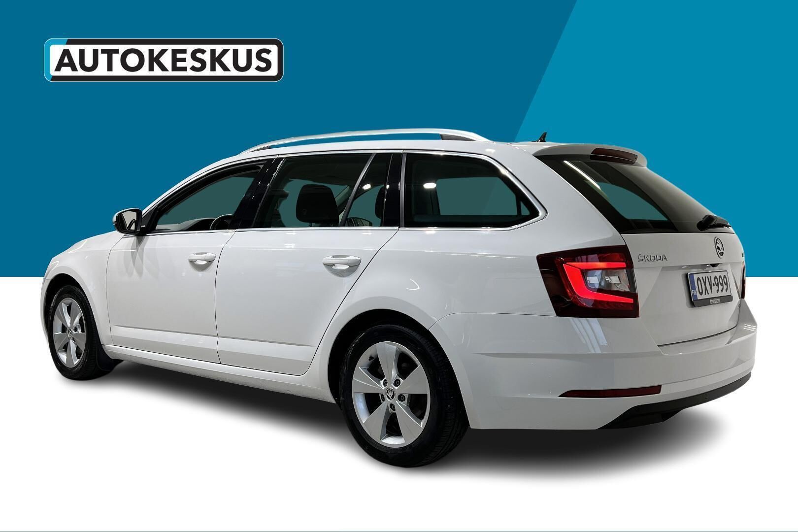 Skoda Octavia iso kuva 7