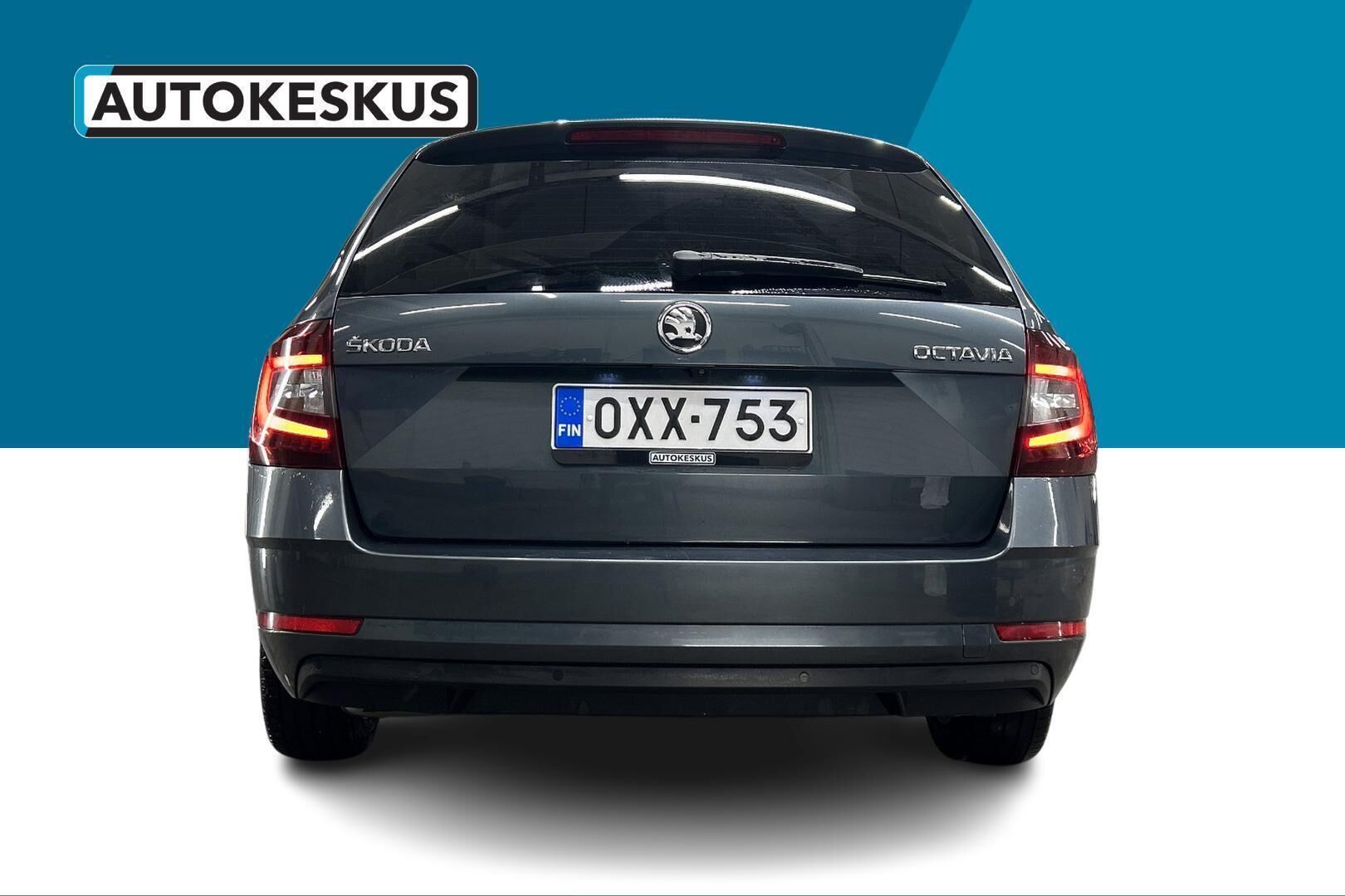 Skoda Octavia iso kuva 5