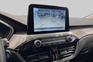 Ford Kuga esikatselu 16