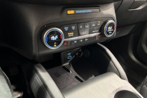Ford Kuga esikatselu 19