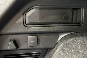 Ford Kuga esikatselu 35