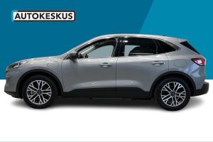 Ford Kuga esikatselu 8