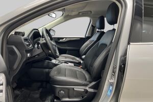 Ford Kuga esikatselu 9
