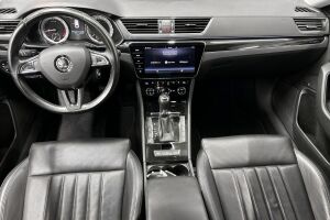 Skoda Superb esikatselu 19