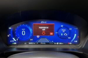 Ford Kuga esikatselu 13