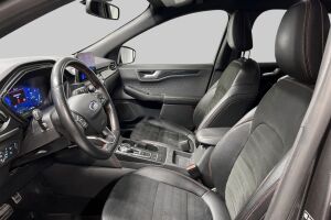 Ford Kuga esikatselu 8