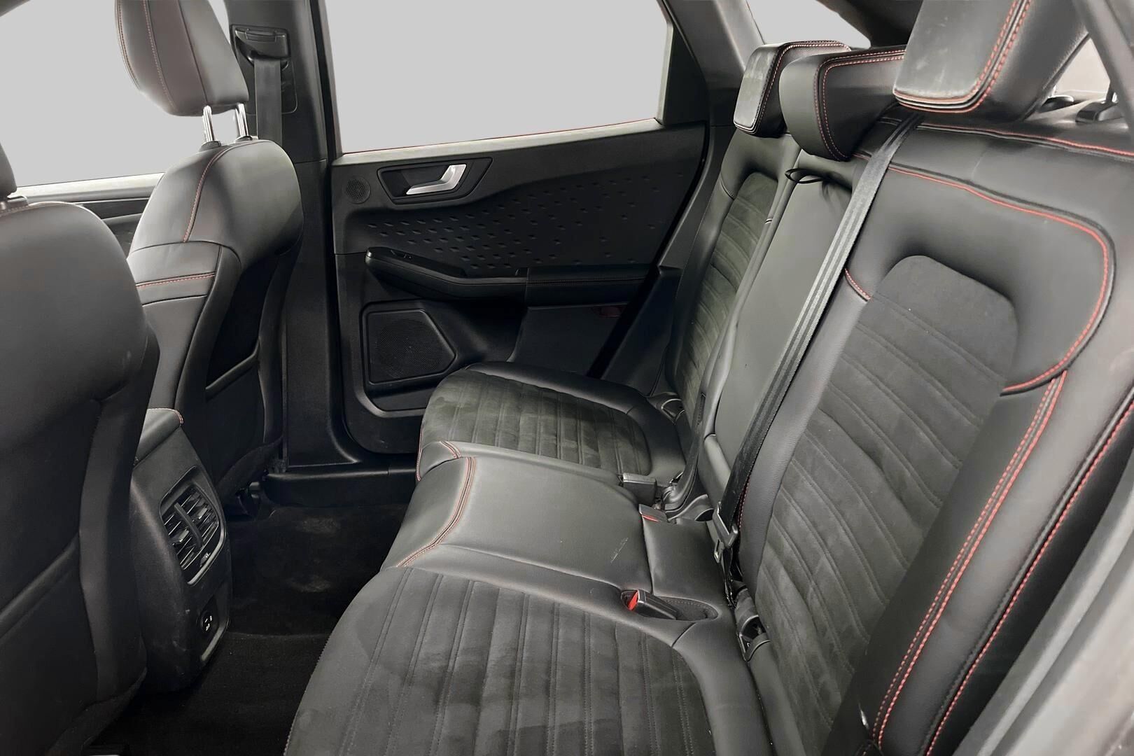 Ford Kuga iso kuva 9