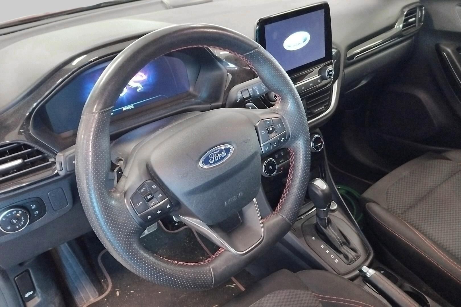 Ford Puma iso kuva 2