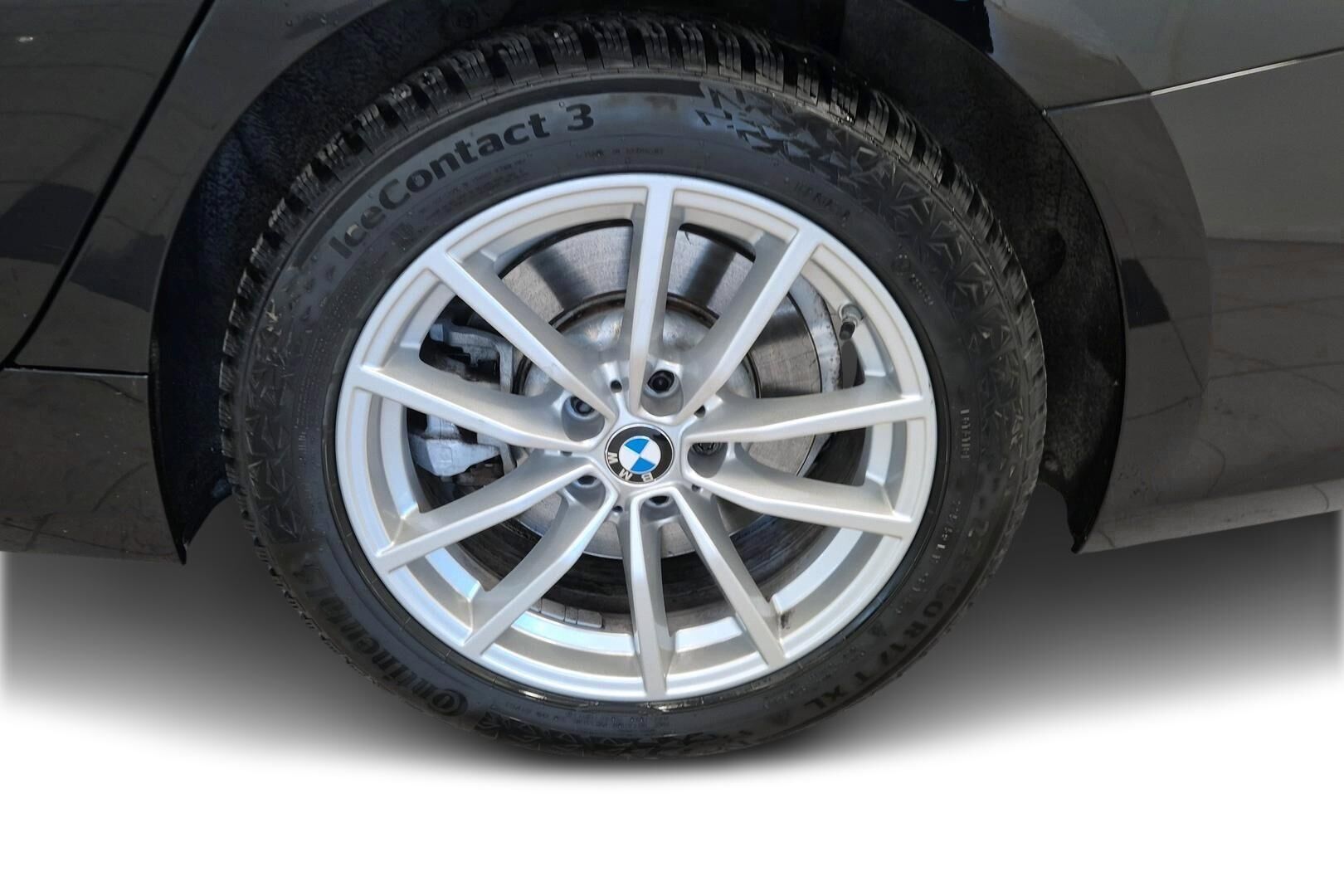 BMW 3-sarja iso kuva 11