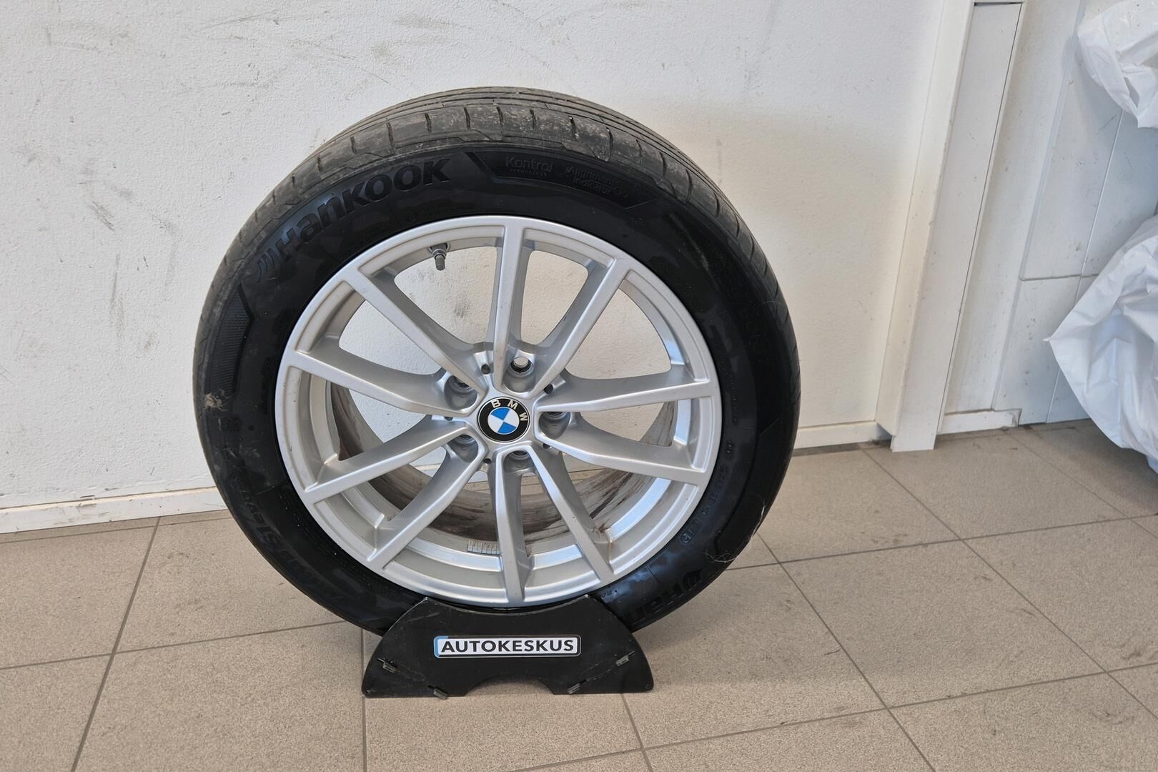 BMW 3-sarja iso kuva 20