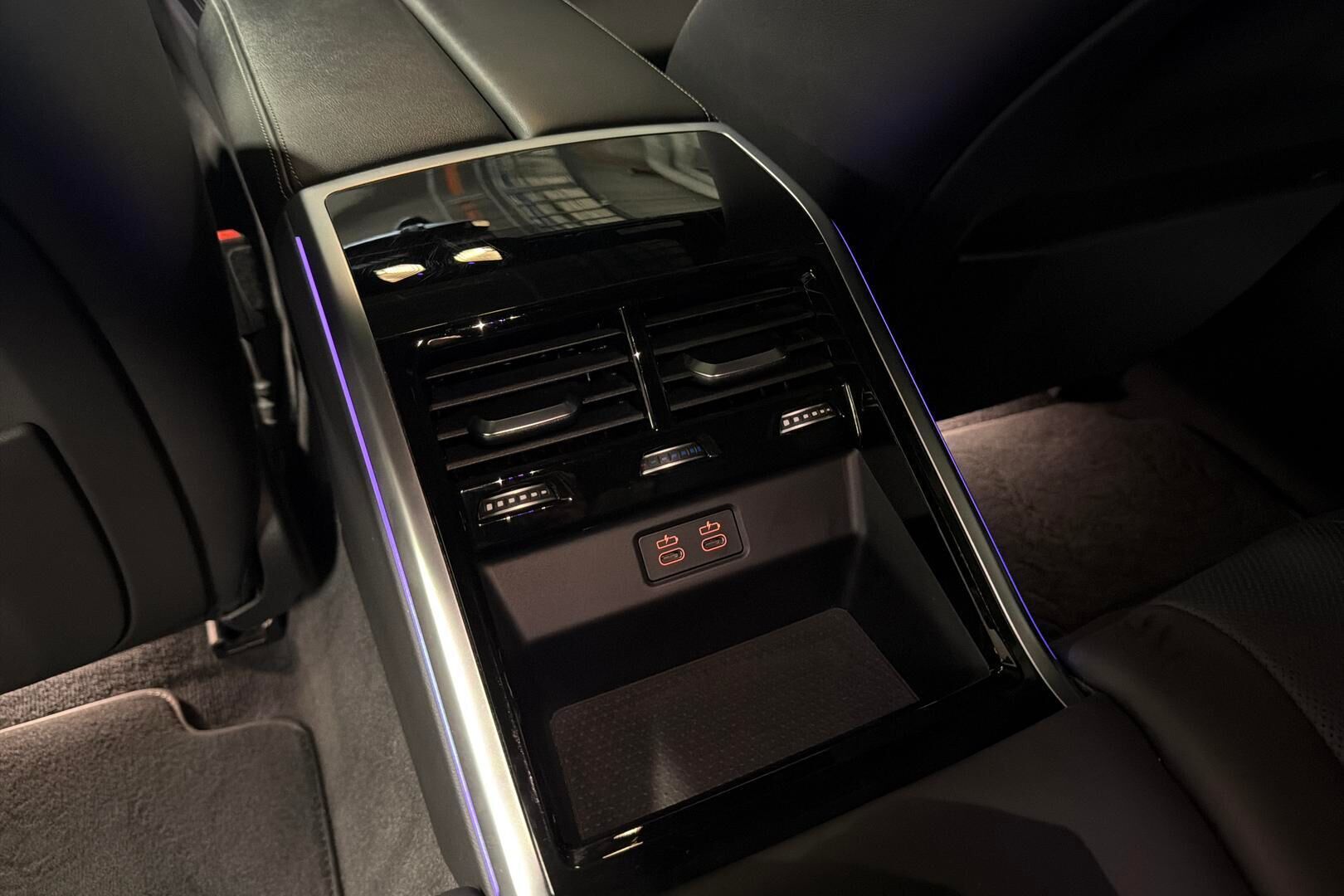 BMW 8-sarja iso kuva 27