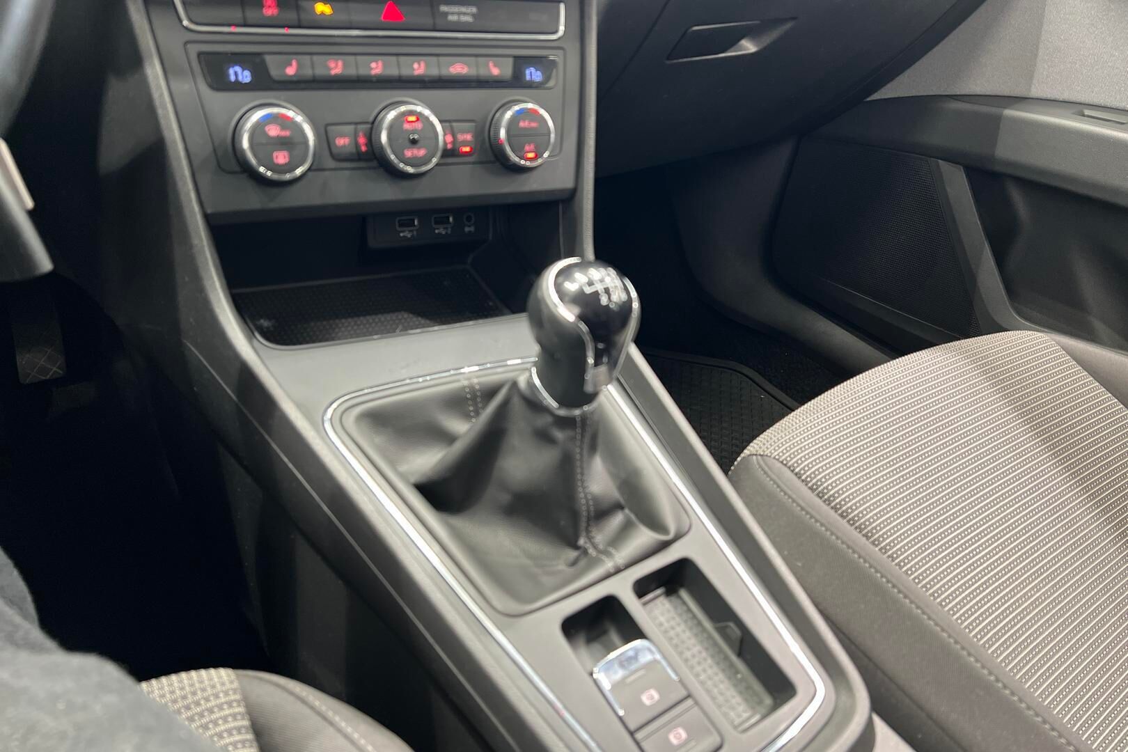 Seat Leon Sportourer ST iso kuva 21