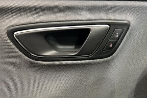 Seat Leon Sportourer ST esikatselu 25