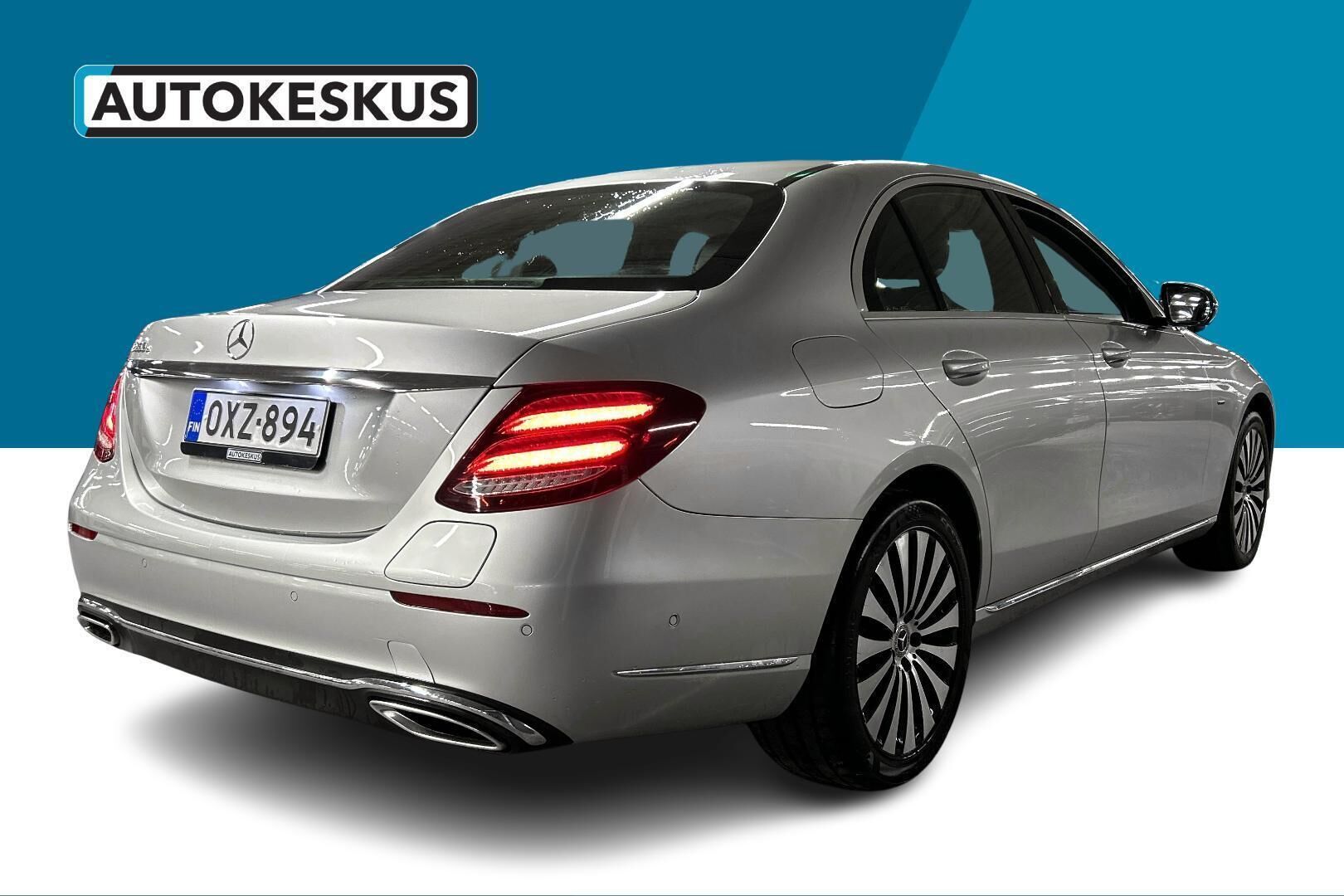 MERCEDES-BENZ E iso kuva 5