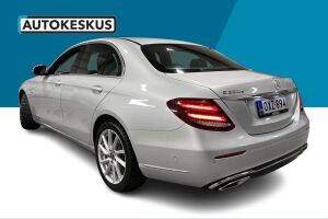 MERCEDES-BENZ E esikatselu 6