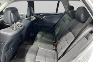 Mercedes-Benz E esikatselu 10