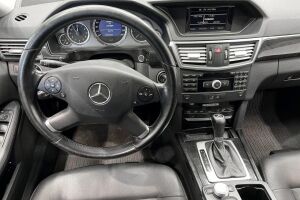 Mercedes-Benz E esikatselu 11