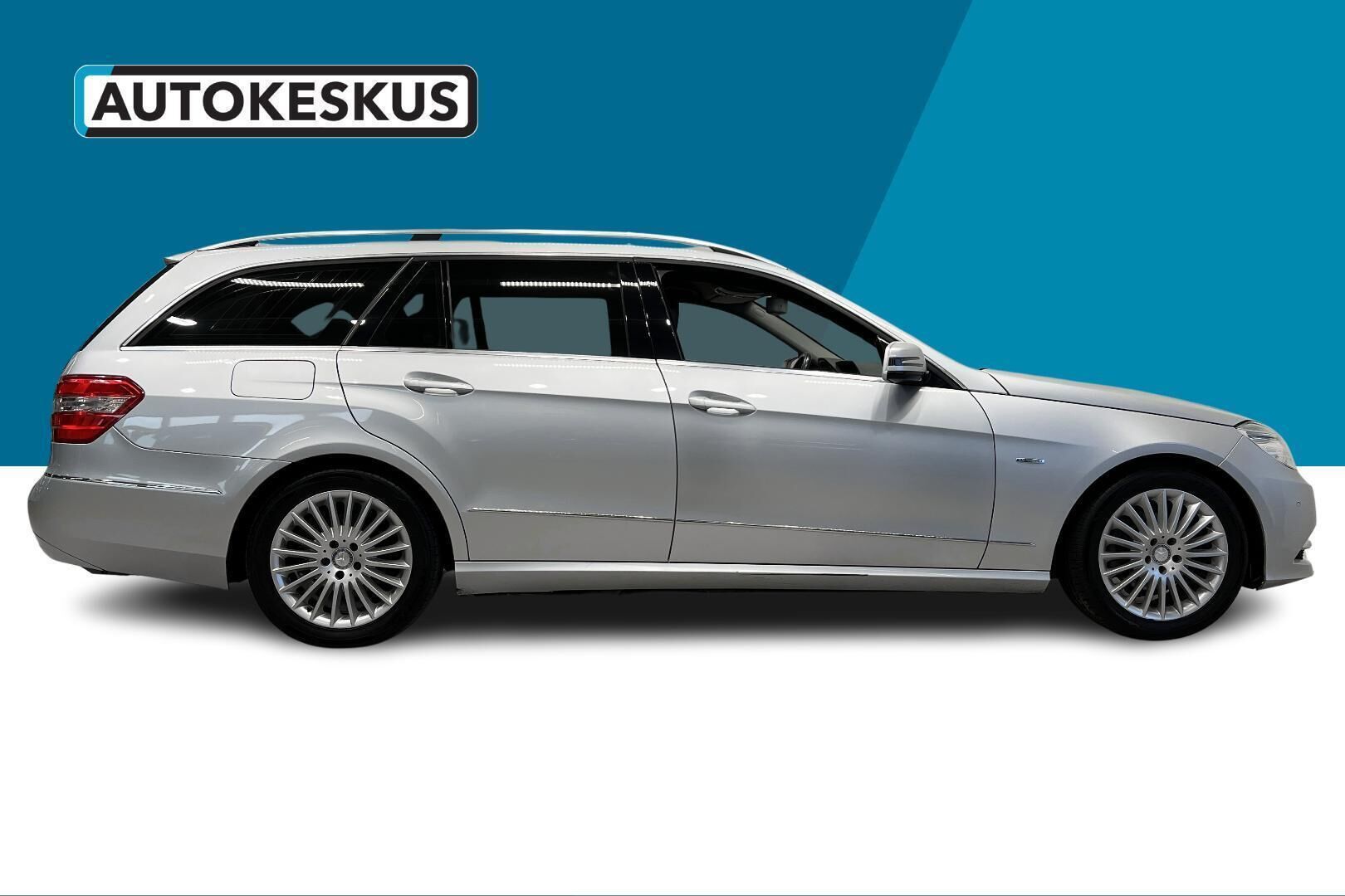 Mercedes-Benz E iso kuva 4
