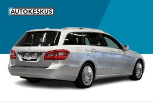 Mercedes-Benz E esikatselu 5