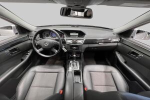Mercedes-Benz E esikatselu 10