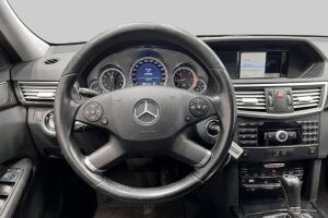 Mercedes-Benz E esikatselu 27
