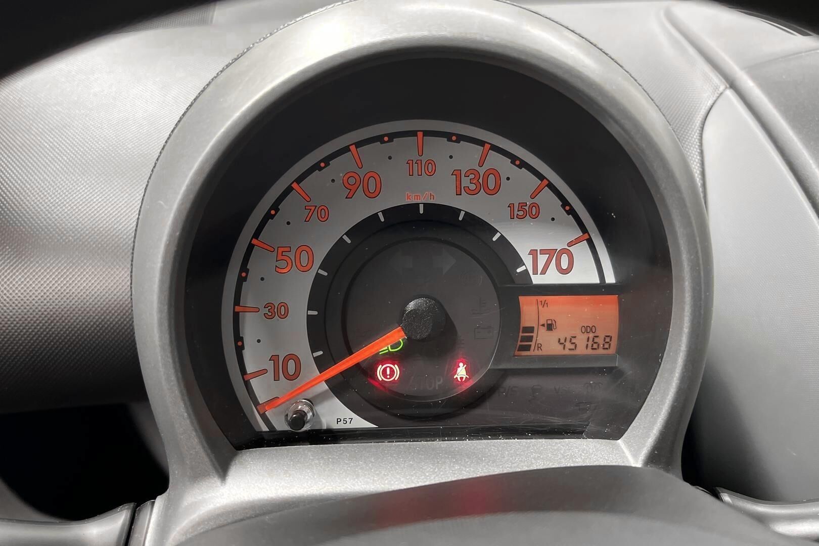 Citroen C1 iso kuva 14