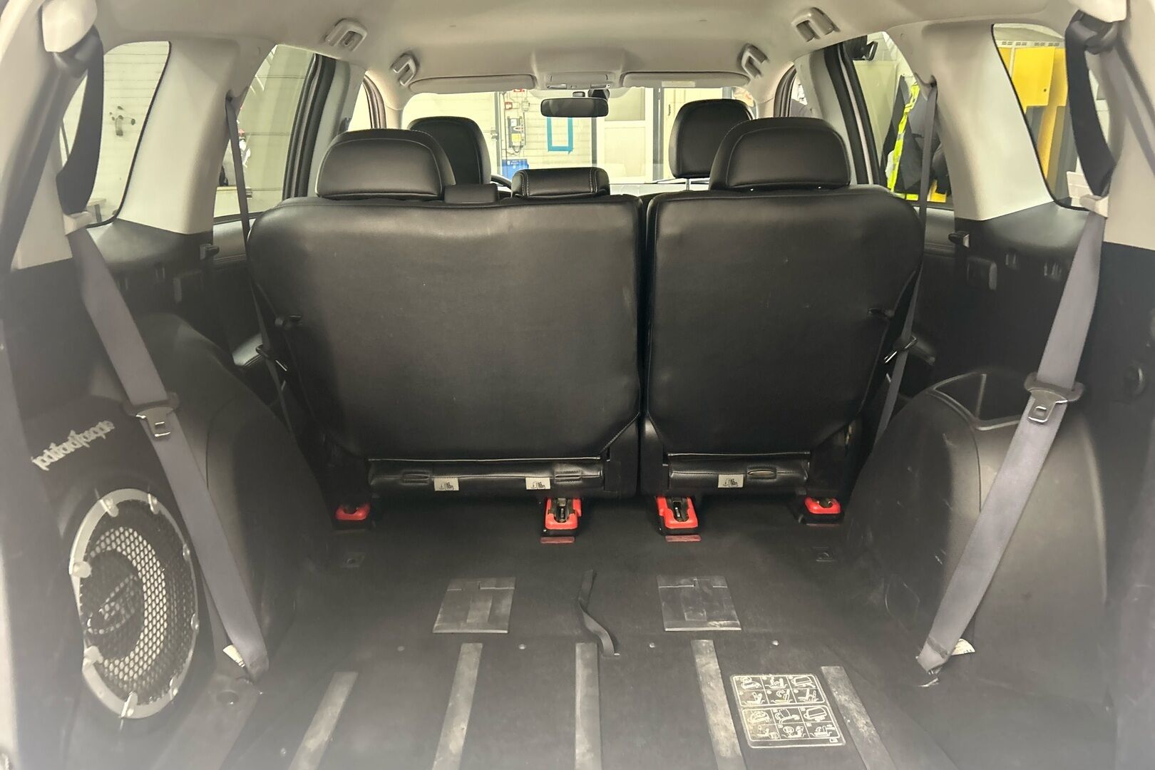 Mitsubishi Outlander iso kuva 9