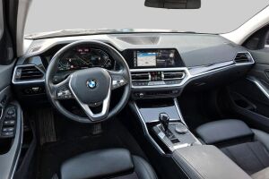 BMW 3-SARJA esikatselu 2