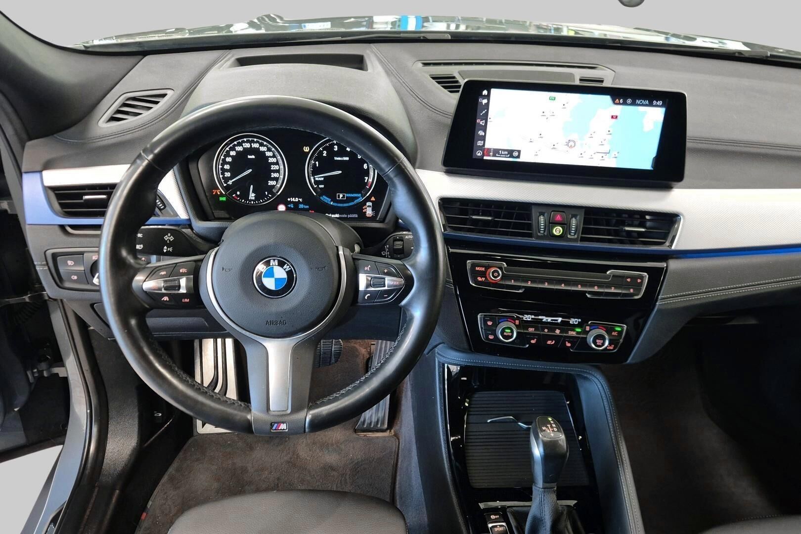 BMW X2 iso kuva 10