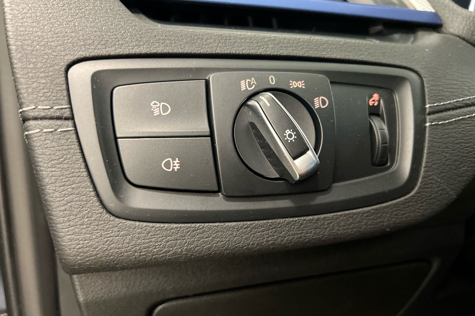 BMW X2 iso kuva 15
