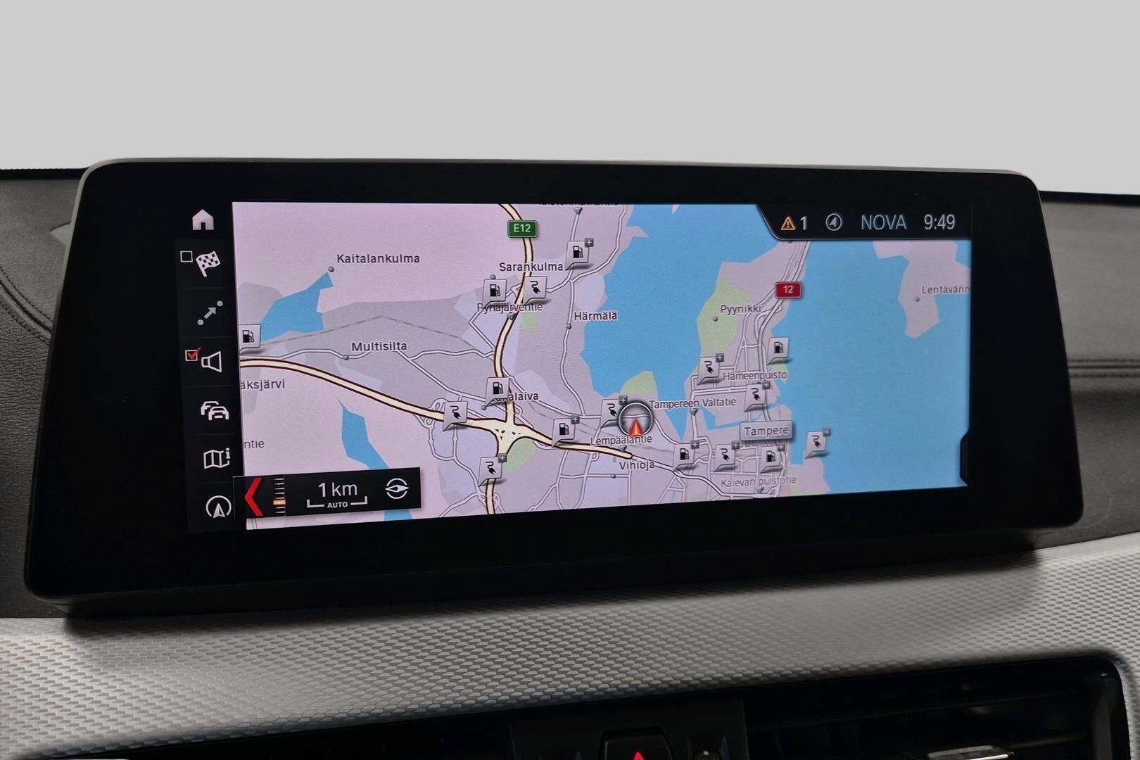 BMW X2 iso kuva 14