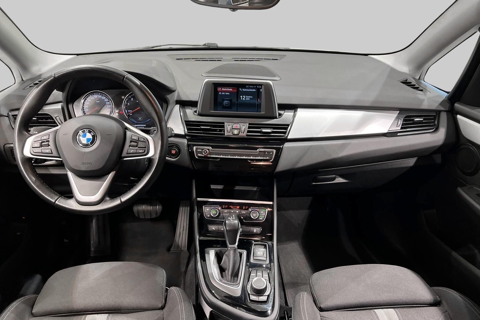 BMW 2-sarja iso kuva 11