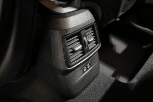 BMW 2-sarja esikatselu 23