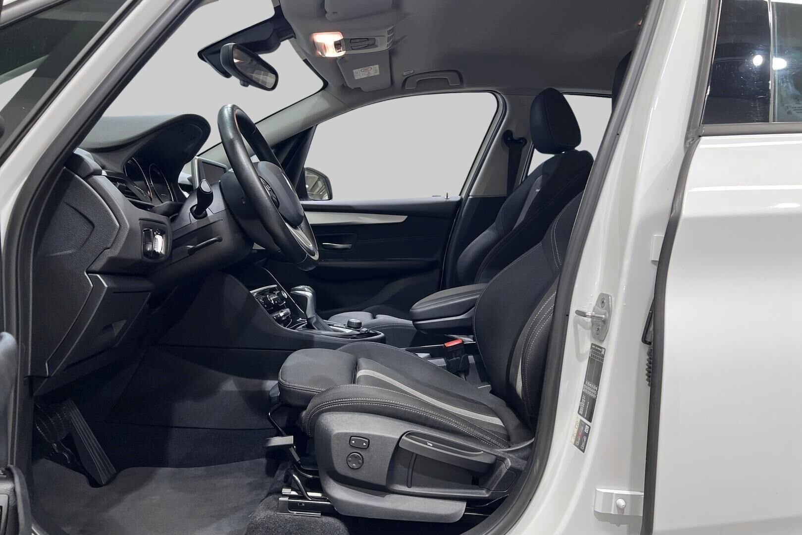 BMW 2-sarja iso kuva 9