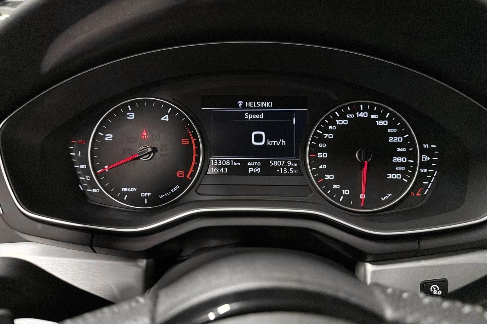 Audi A5 iso kuva 30