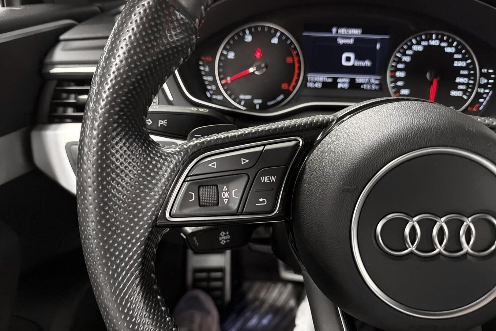 Audi A5 iso kuva 10