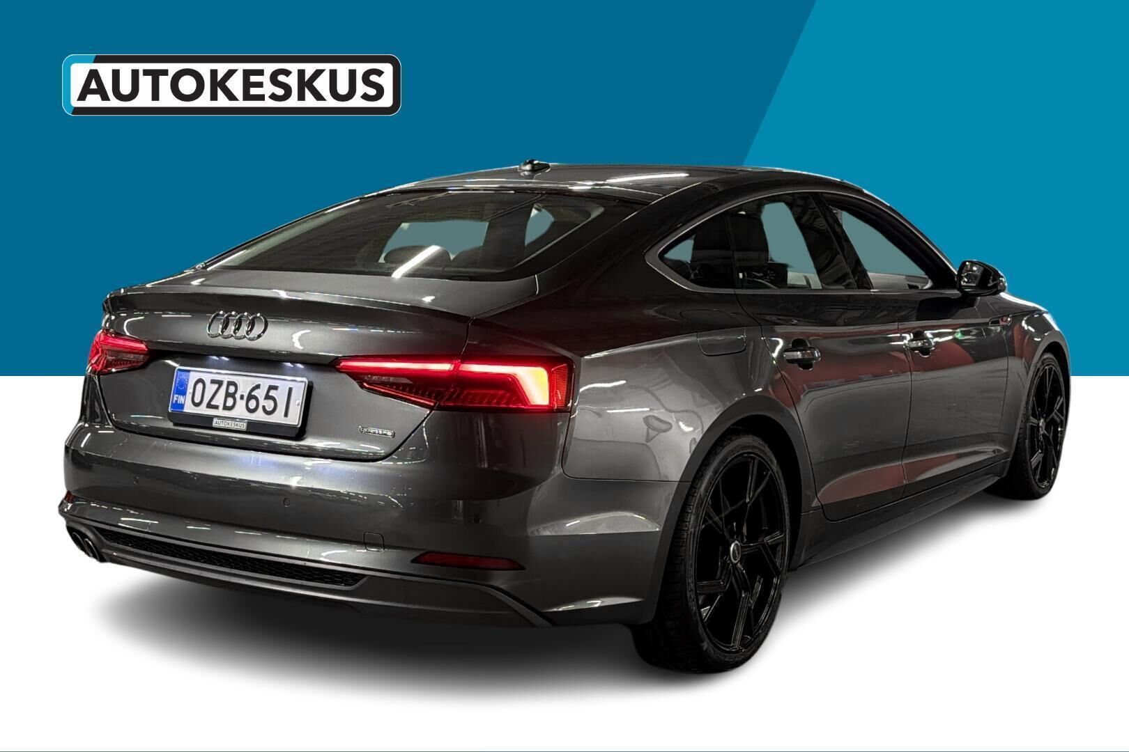 Audi A5 iso kuva 2
