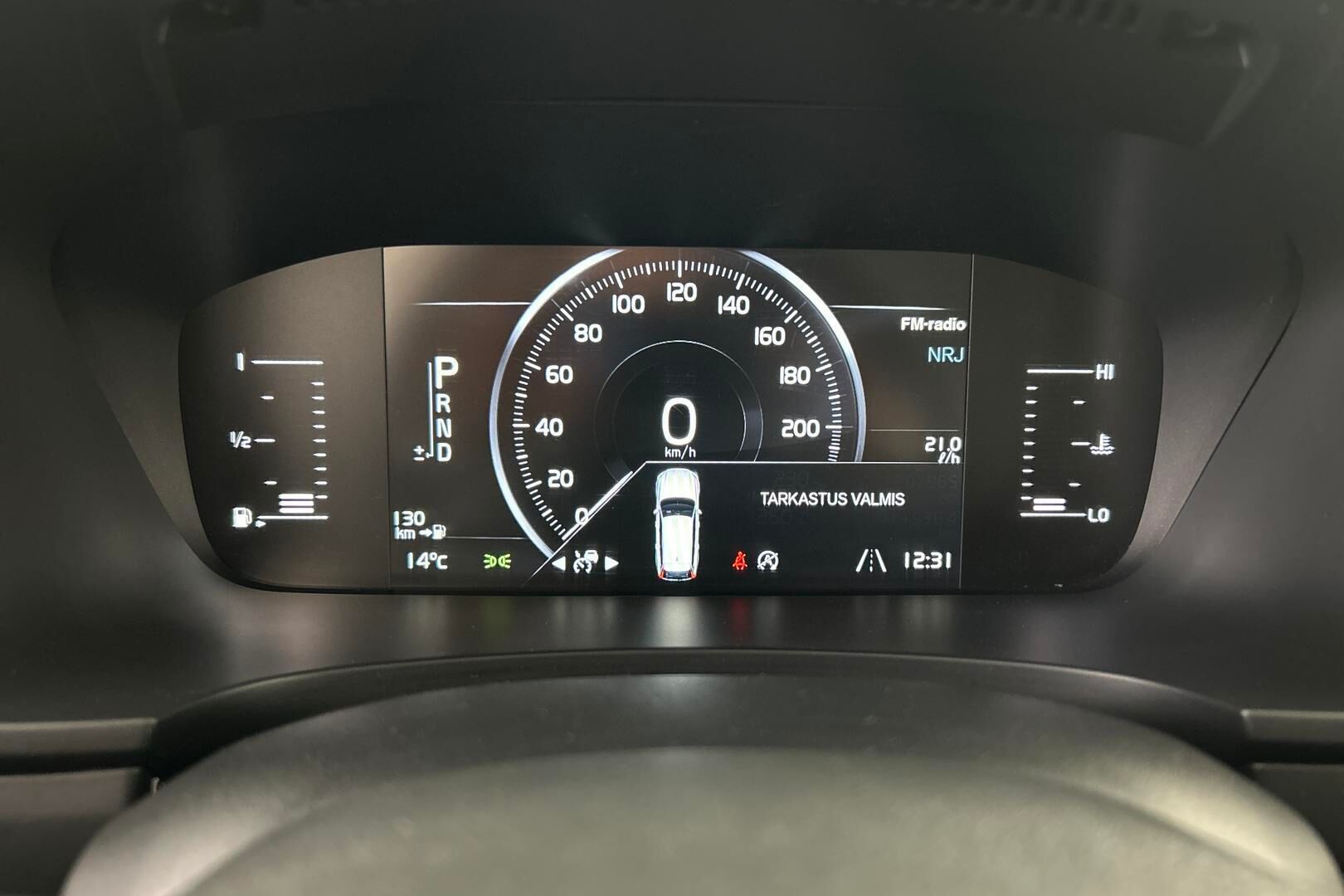 Volvo V90 iso kuva 10