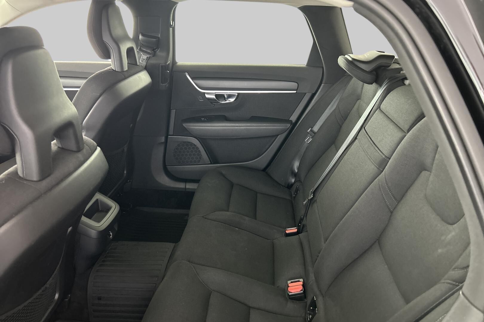 Volvo V90 iso kuva 8