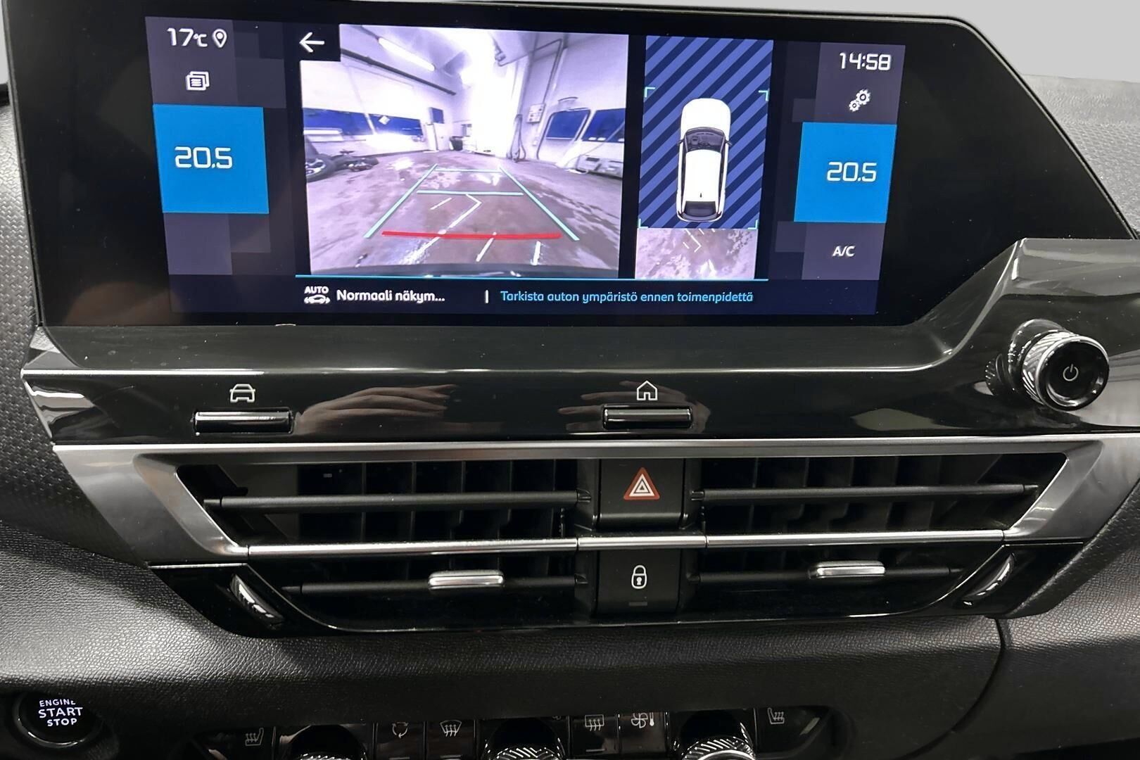 Citroen C4 iso kuva 20