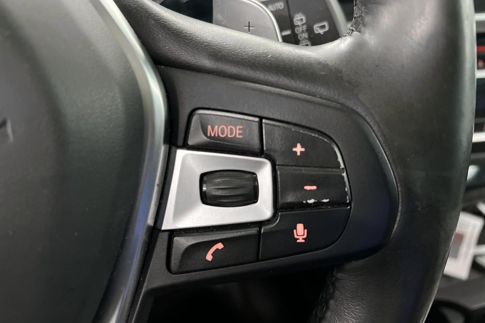 BMW X3 iso kuva 18