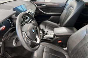BMW X3 esikatselu 9