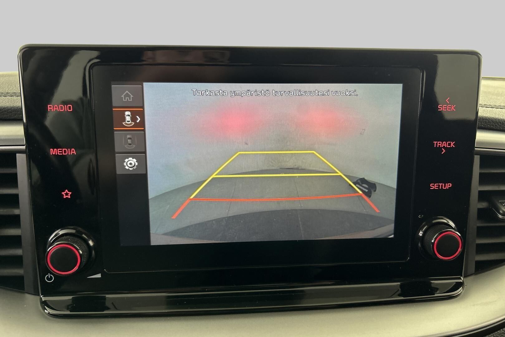 Kia Ceed iso kuva 16