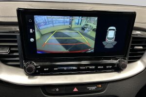 Kia XCeed esikatselu 25