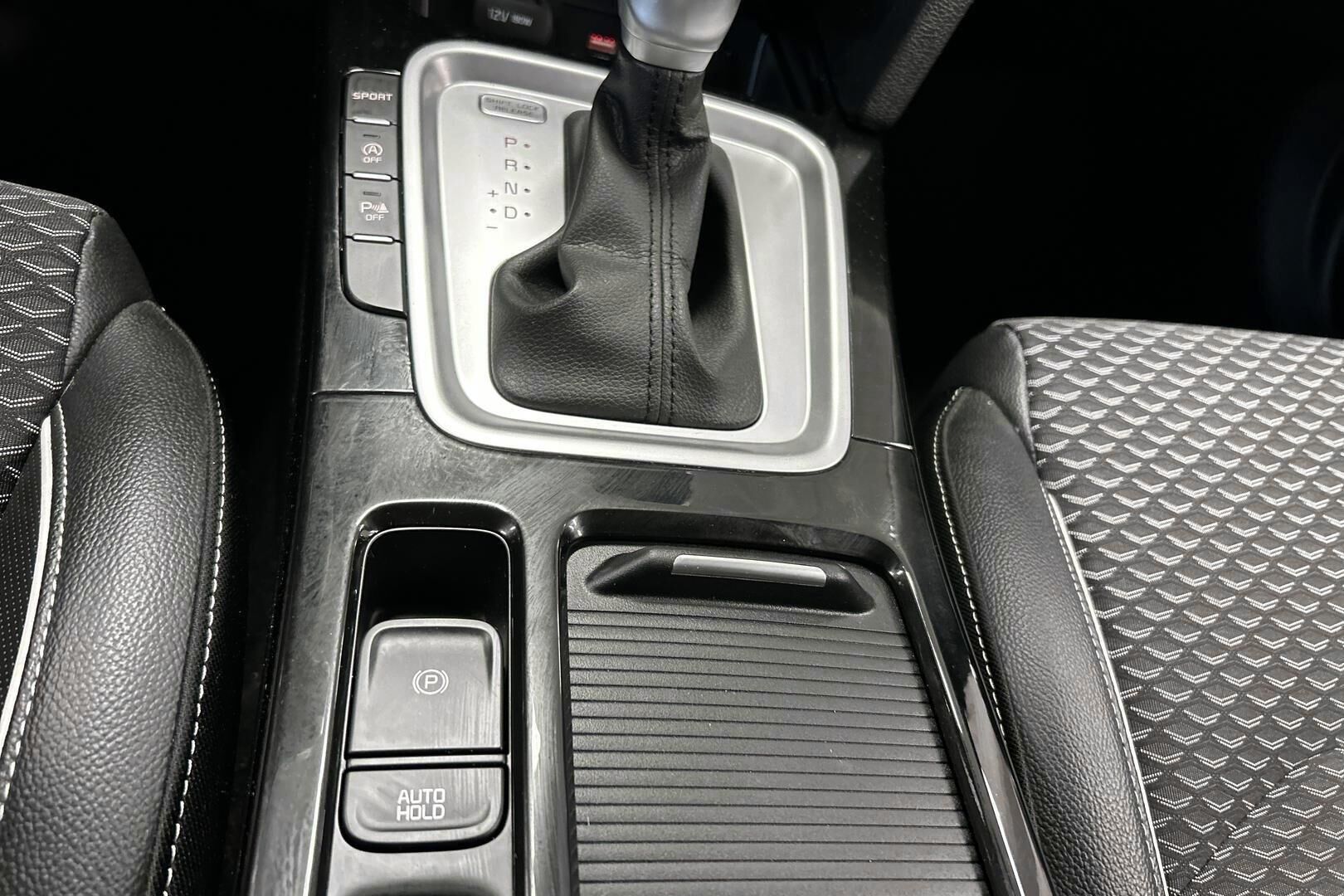 Kia XCeed iso kuva 27