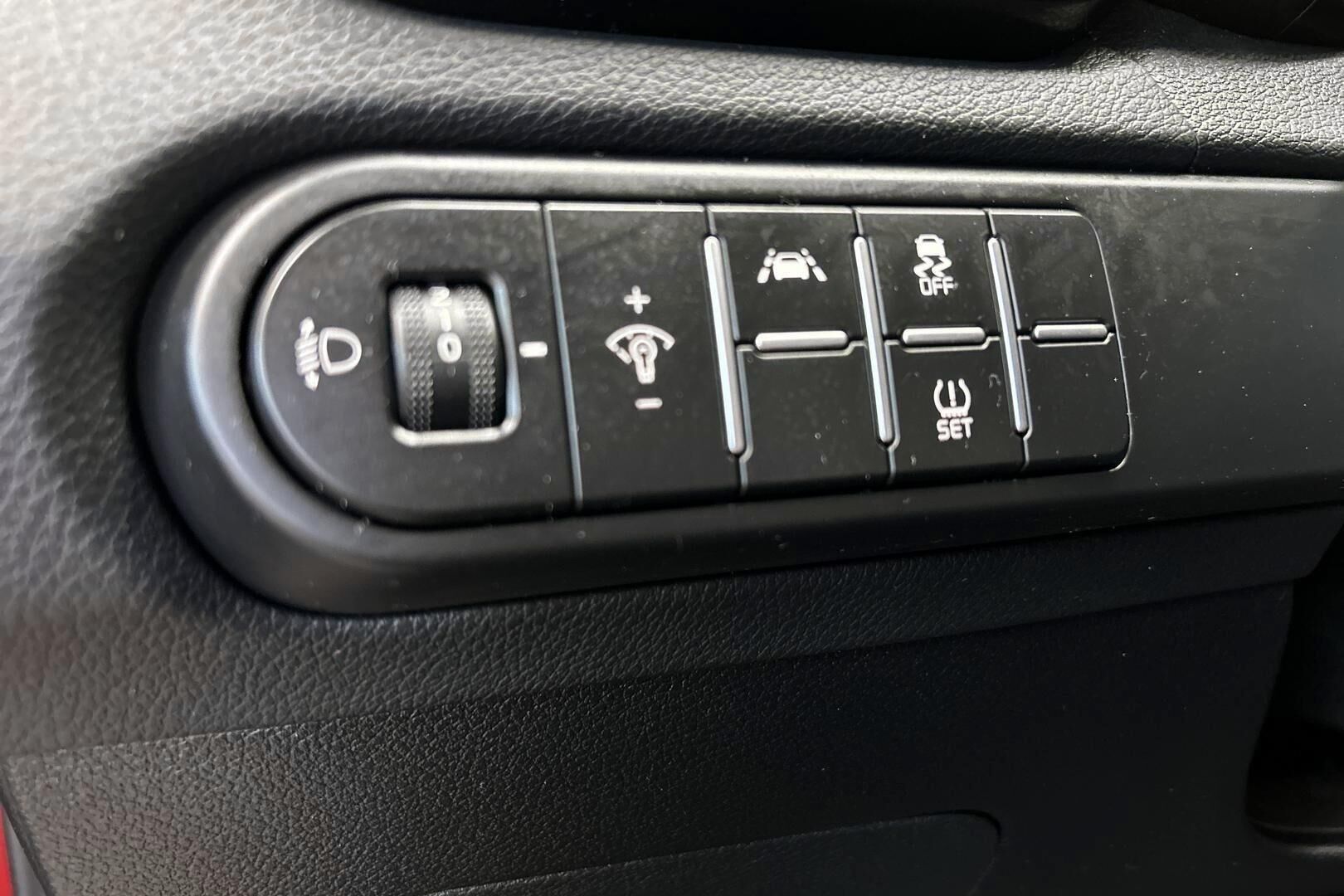 Kia XCeed iso kuva 18